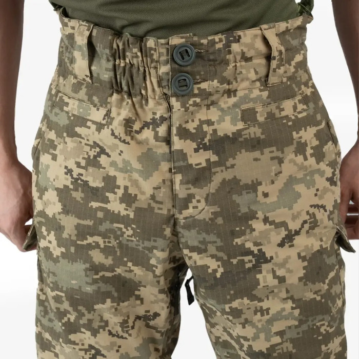 Тактичний костюм Scout Suit RS® в піксельному камуфляжі – надійність і зручність у кожному русі